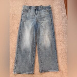 EUC Torrid Bombshell High Waisted Wide Leg Jeans